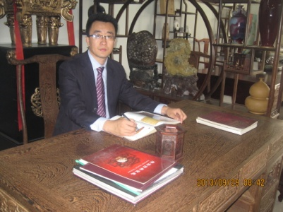 现代服务系（人文社科系）李国安.png
